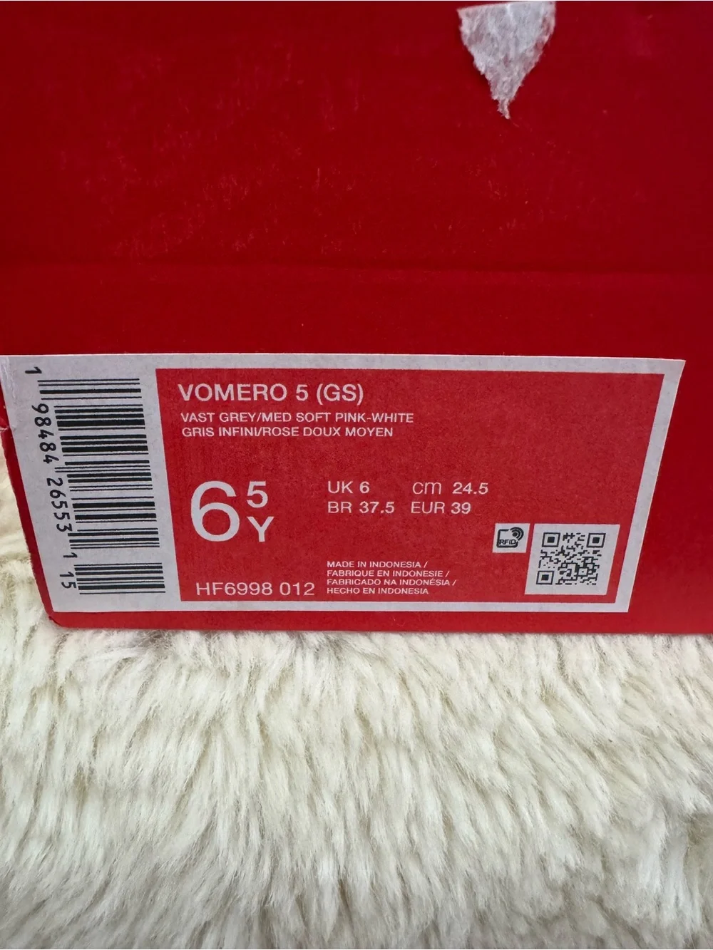 Nike Vomero Big Kid’s Grey and Pink Running Sneakers